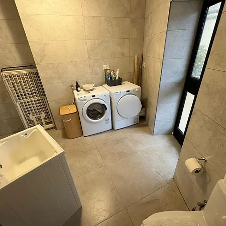 Seaview Octagon With Private Pool