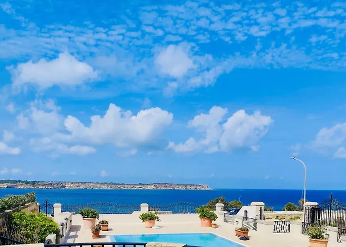 Seaview Octagon With Private Pool Βίλα Ghajn Zejtuna