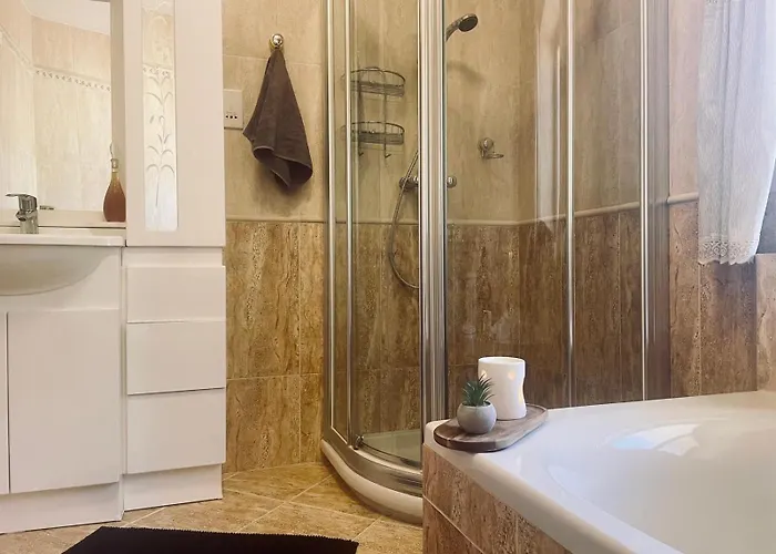 Seaview Octagon With Private Pool * Ghajn Zejtuna