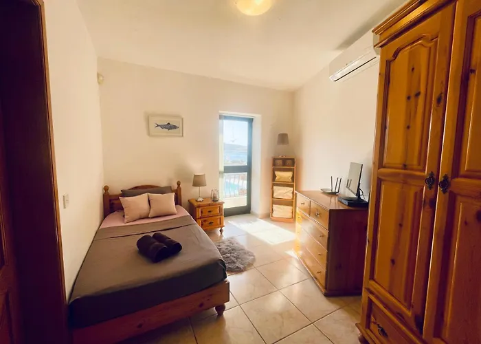 Seaview Octagon With Private Pool *