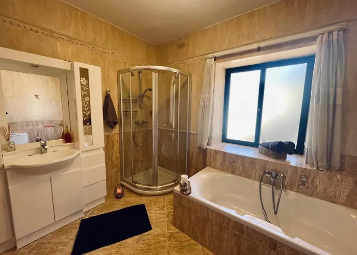 Βίλα Seaview Octagon With Private Pool *