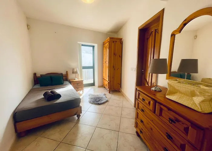 Seaview Octagon With Private Pool Βίλα Ghajn Zejtuna