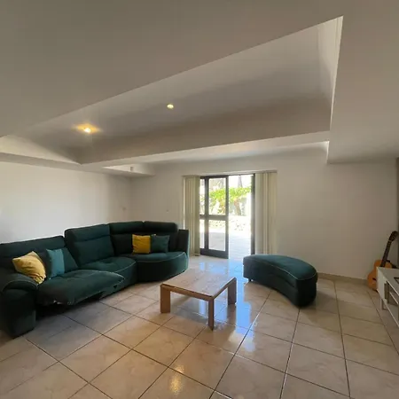 Villa Seaview Octagon With Pool & Outdoor Whirlpool *