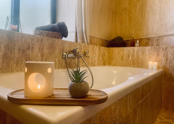 Seaview Octagon With Private Pool